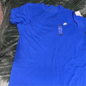 Nike Men's Vibrant Blue Short Sleeve Tee